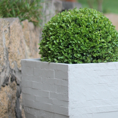 Minas Stone Planter